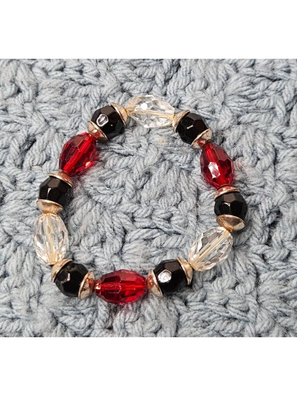 Vtg Glass Faceted Beaded Bracelet Red Black Clear Silvertone Slightly Stretchy